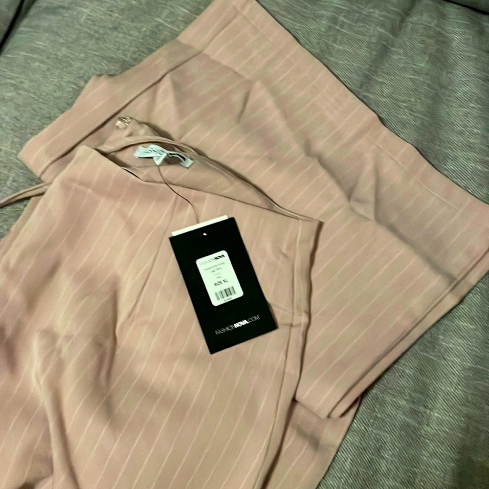 Never worn pink wide leg dress pants